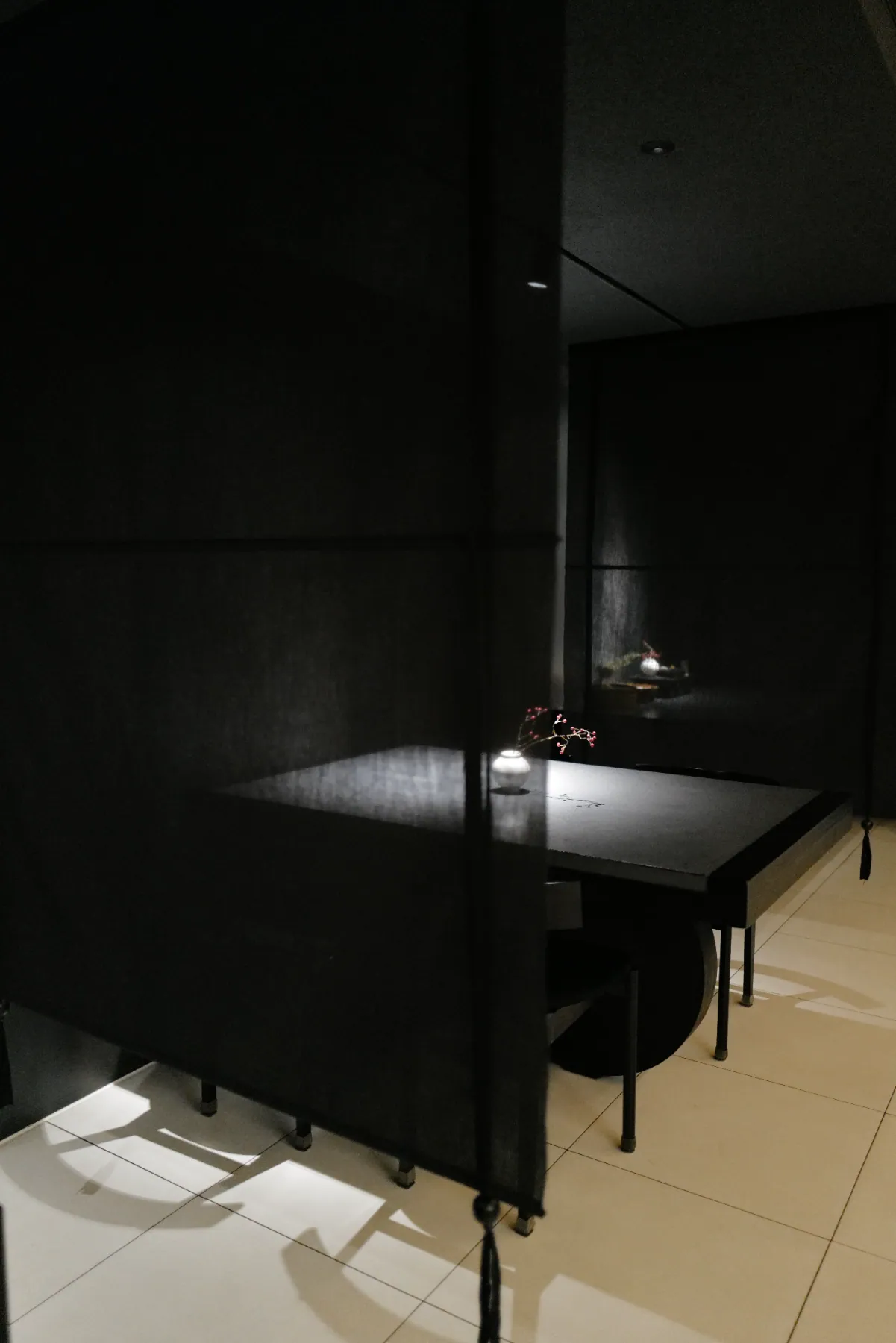 Hall table